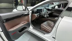 2023 Hyundai Grandeur 3.5 LPG 2WD — фото 11