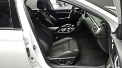 2023 Genesis G70 Gasoline 2.0T 2WD, белый — фото 10