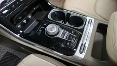 2023 Kia Canival Diesel 9-Seater Signature, белый — фото 9
