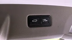 2023 Kia Canival Diesel 9-Seater Signature, белый — фото 19