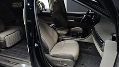 2022 Kia Canival Gasoline 4-Seater Hi-Limousine, чёрный — фото 10