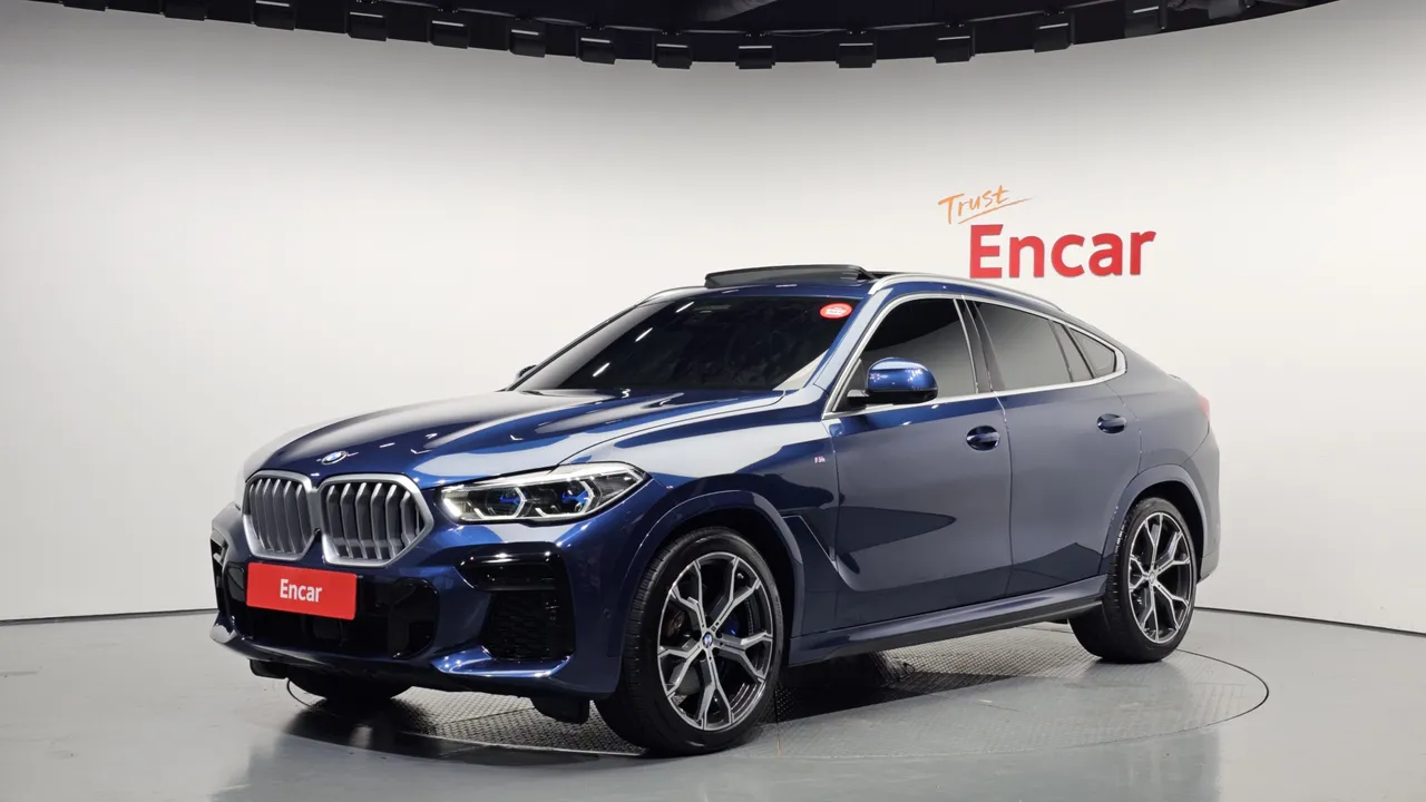 2023 BMW X6 xDrive40i M Sport