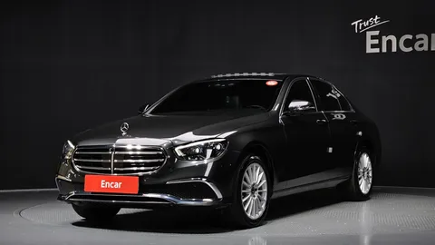 2021 Mercedes-Benz E-Class E220d 4MATIC Exclusive