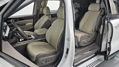 2023 Kia Carnival Gasoline 7-Seater Hi-Limousine — фото 11