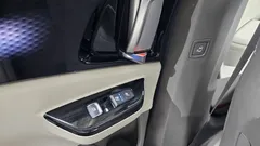 2023 Kia Carnival Gasoline 7-Seater Hi-Limousine — фото 18