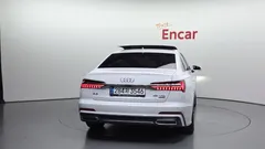 2022 Audi A6 45 TFSI Quattro Premium — фото 4