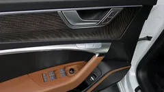 2022 Audi A6 45 TFSI Quattro Premium — фото 11