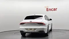 2022 Hyundai Grandeur 2.5 — фото 4