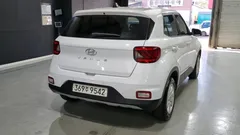 2022 Hyundai Venue 1.6 Modern Plus — фото 2