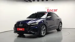 2022 Audi Q8 55 TFSI Quattro Premium — фото 1