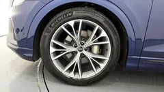 2022 Audi Q8 55 TFSI Quattro Premium — фото 5