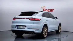 2022 Porsche Cayenne 3.0 Coupe — фото 2