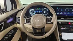 2023 Kia Carnival Diesel 9-Seater Hi-Limousine — фото 13