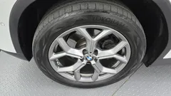 2023 BMW X4 xDrive20i xLine, белый — фото 5