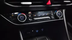 2022 Hyundai Sonata 2.0 — фото 17