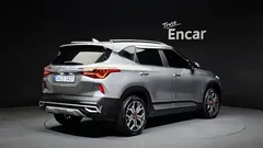 2023 Kia Seltos Gasoline 1.6 Turbo 2WD, серый — фото 2