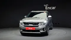 2023 Kia Seltos Gasoline 1.6 Turbo 2WD, серый — фото 3