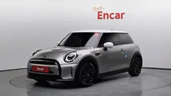 2024 Mini Cooper Classic — фото 1