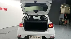 2023 Hyundai Venue 1,6 Premium — фото 20