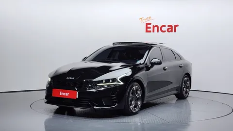 2023 Kia K5 Signature