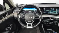 2023 Kia K5 Signature — фото 13
