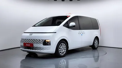 2023 Hyundai Staria 4WD Tourer 9-Seater