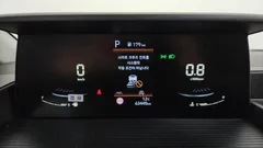2023 Hyundai Staria 4WD Tourer 9-Seater, белый — фото 8