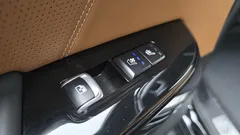 2022 Kia Mohave Diesel 3.0 4WD 6-Seater, чёрный — фото 17