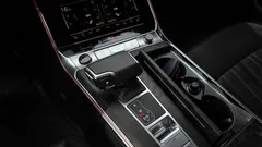 2021 Audi A6 40 TDI Quattro Premium — фото 9