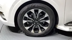 2023 Kia Carnival Gasoline 9-Seater Hi-Limousine — фото 5