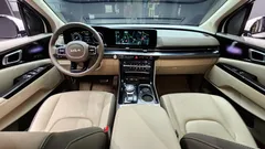 2023 Kia Carnival Gasoline 9-Seater Hi-Limousine — фото 7