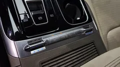 2023 Kia Carnival Gasoline 9-Seater Hi-Limousine — фото 17