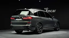 2022 BMW X7 xDrive 40i M Sport Online Exclusive Edition 6 Seater — фото 2