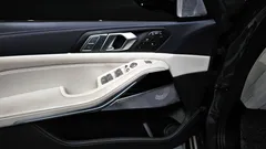 2022 BMW X7 xDrive 40i M Sport Online Exclusive Edition 6 Seater — фото 19