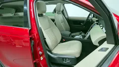 2022 Land Rover Discovery Sport P250 S, красный — фото 10