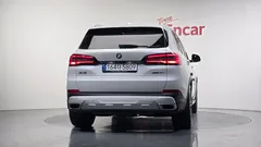 2023 BMW X5 xDrive 40i xLine, белый — фото 4