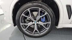 2022 BMW X5 xDrive 40i M Sport — фото 5