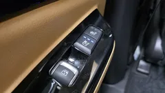 2023 Kia Carnival Gasoline 7-Seater Signature — фото 18