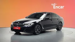 2023 BMW 5-Series 530i M Sport Package — фото 1