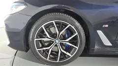 2023 BMW 5-Series 530i M Sport Package — фото 5