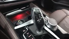 2023 BMW 5-Series 530i M Sport Package — фото 9