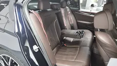 2023 BMW 5-Series 530i M Sport Package — фото 12