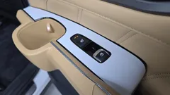 2023 Kia Sorento HEV 1.6 4WD — фото 19