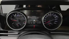 2022 Kia Canival Diesel 9-Seater Prestige, белый — фото 8