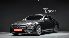 2023 Mercedes-Benz E-Class E250 AMG Line — фото 13