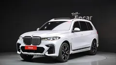 2022 BMW X7 xDrive 40i M Sport 6STR, белый — фото 1