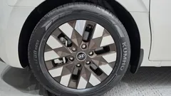2024 Hyundai Staria 4WD Lounge 7-Seater — фото 5