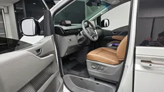 2024 Hyundai Staria 4WD Lounge 7-Seater — фото 10