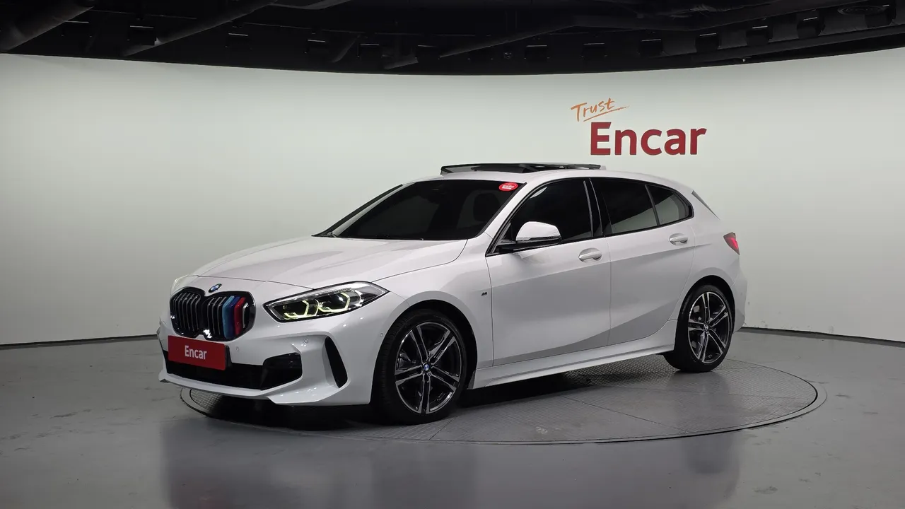2023 BMW 1-Series 120i M Sports