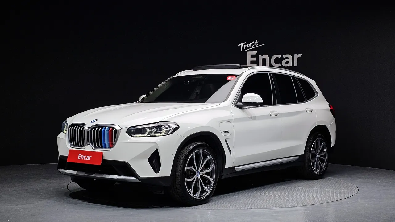 2022 BMW X3 xDrive 30e